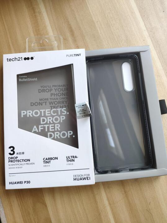 我们村的CEO丨五百支画笔的重量